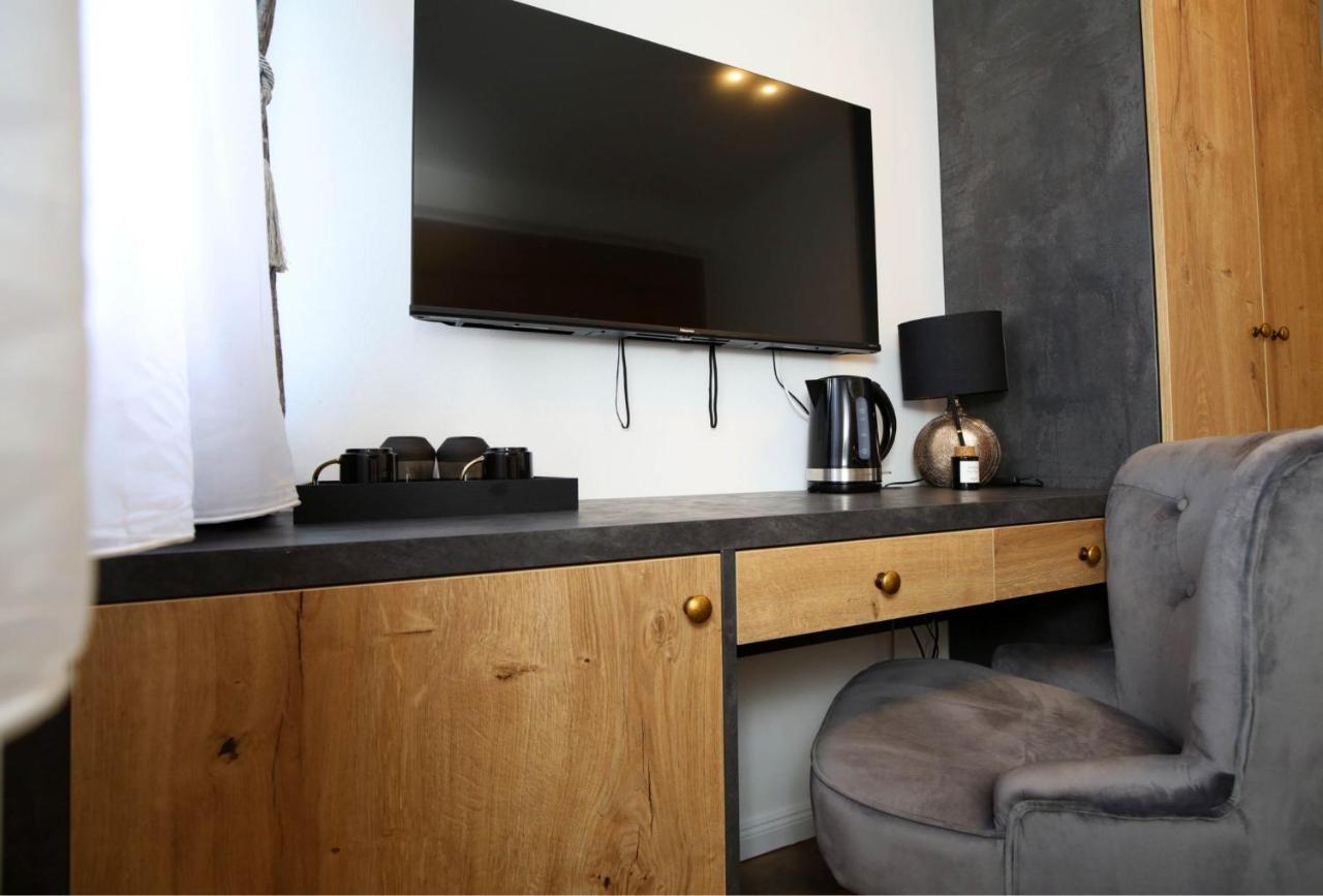 Apartmani Krka Rooms لازوفاك المظهر الخارجي الصورة