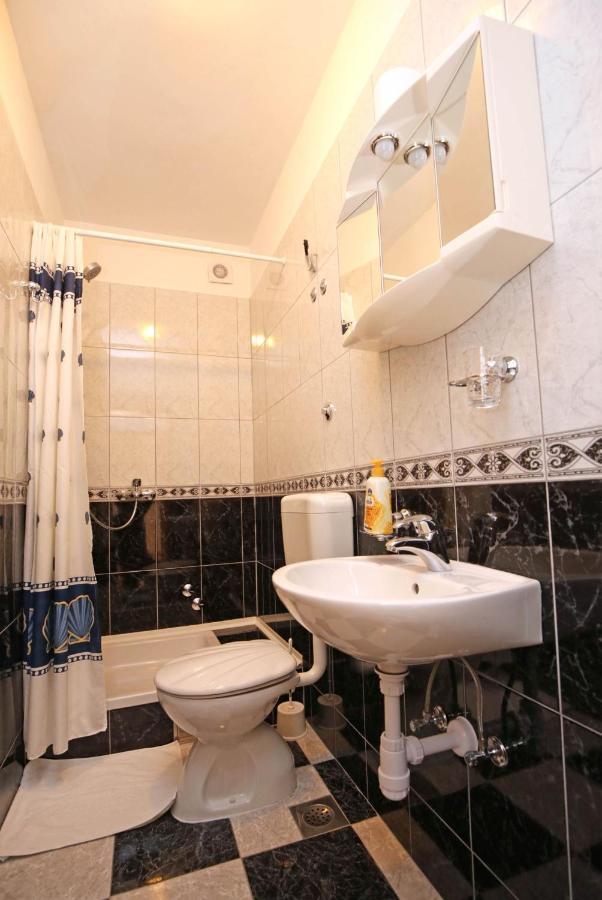 Apartmani Krka Rooms لازوفاك المظهر الخارجي الصورة