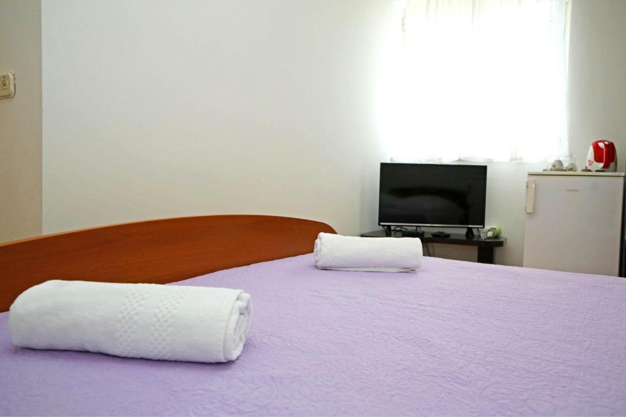 Apartmani Krka Rooms لازوفاك المظهر الخارجي الصورة